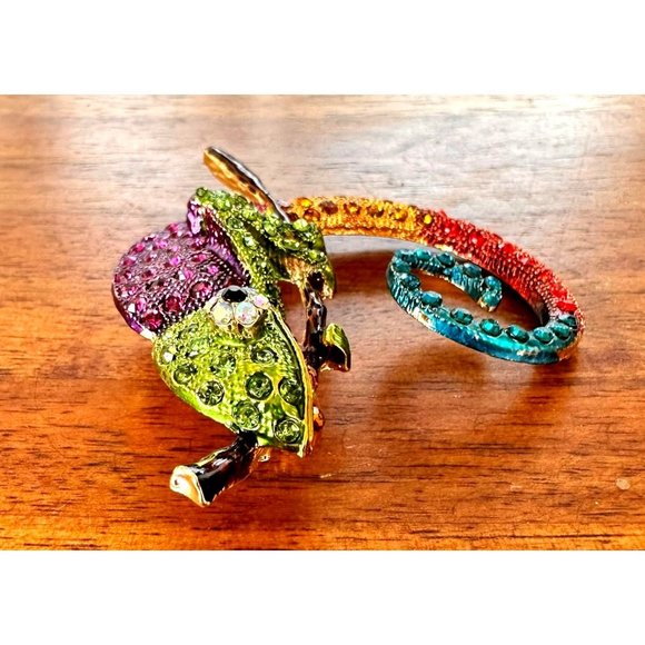 Chameleon Brooch Pin Rhinestones Lizard Gecko New Art Deco Tropical Rain… - Picture 2 of 12